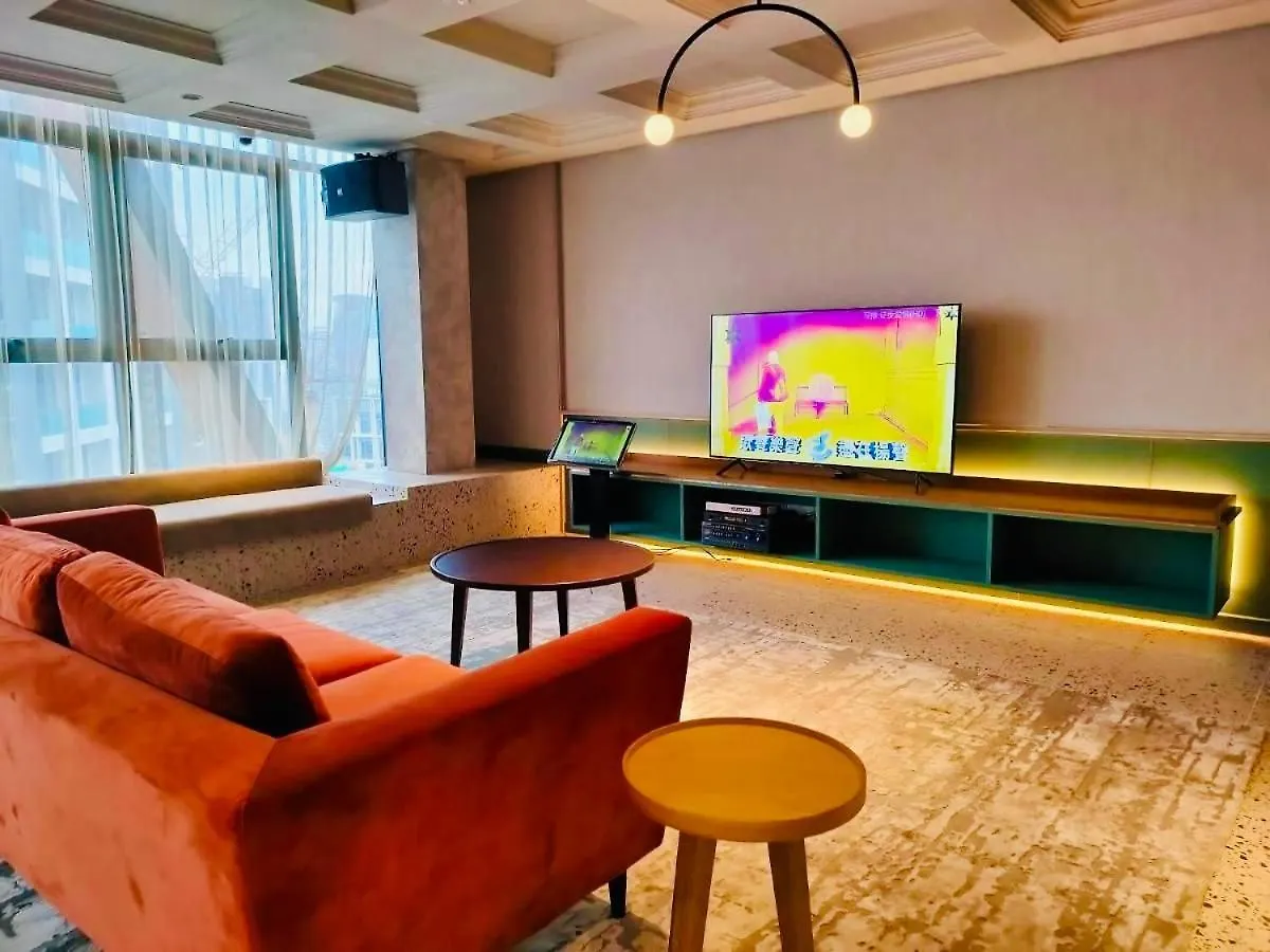Scarletz Suites Klcc Bukit Bintang By Lulu Kuala Lumpur